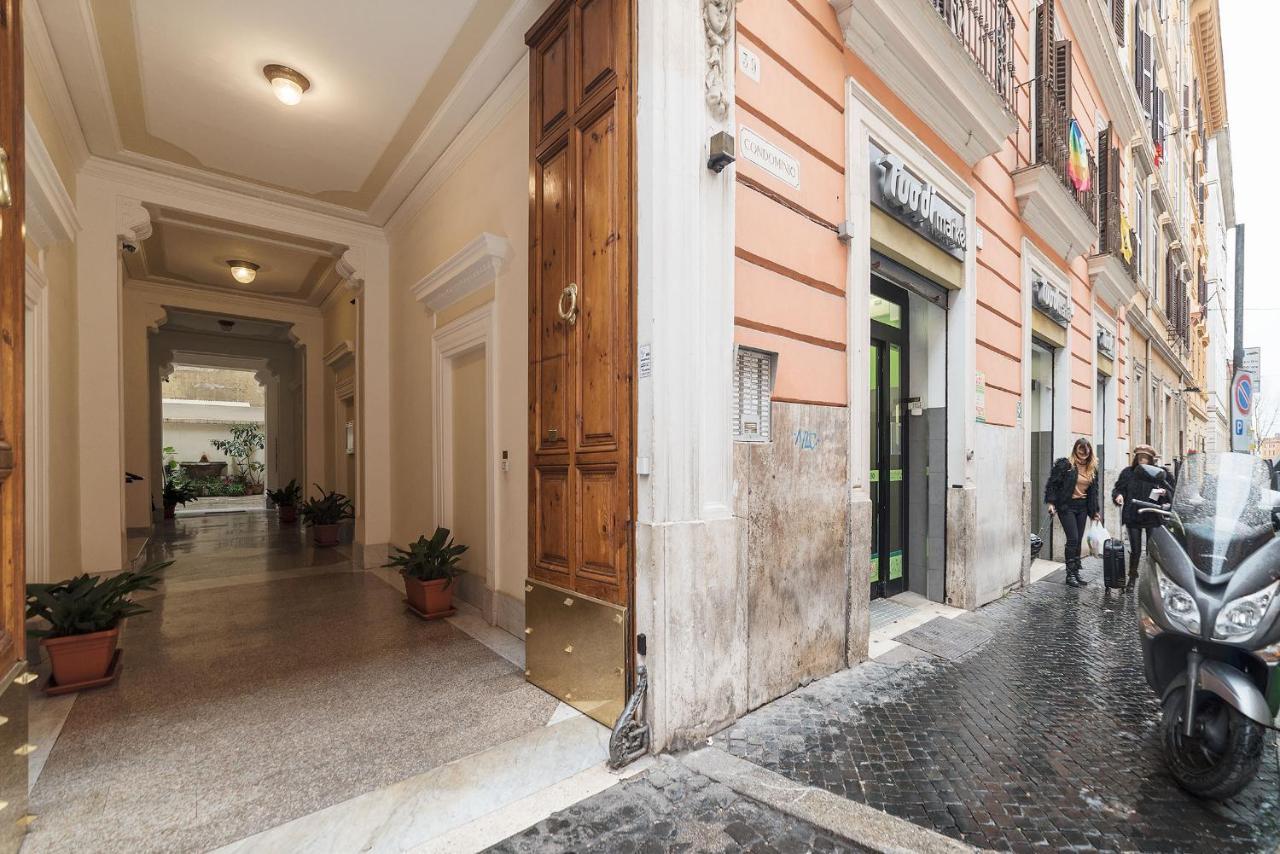 Vittorio Emmanuele & Colosseo Studio Rom Exteriör bild
